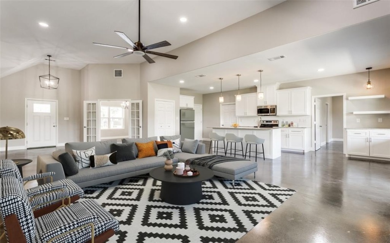 2909 Blue Heron Circle, Mount Pleasant, TX 75455, 3 Bedrooms Bedrooms, ,2 BathroomsBathrooms,Residential,For Sale,2909 Blue Heron Circle,20911026