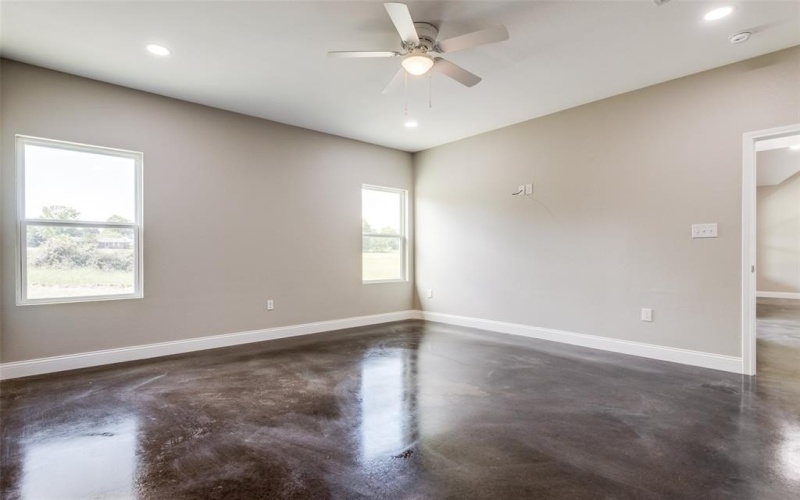 2909 Blue Heron Circle, Mount Pleasant, TX 75455, 3 Bedrooms Bedrooms, ,2 BathroomsBathrooms,Residential,For Sale,2909 Blue Heron Circle,20911026