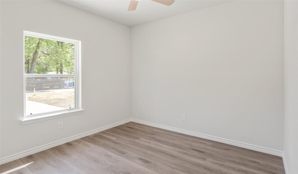 102 Navajo Drive, Mabank, TX 75156, 3 Bedrooms Bedrooms, ,2 BathroomsBathrooms,Residential,For Sale,102 Navajo Drive,20911117