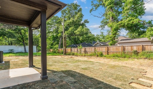 102 Navajo Drive, Mabank, TX 75156, 3 Bedrooms Bedrooms, ,2 BathroomsBathrooms,Residential,For Sale,102 Navajo Drive,20911117