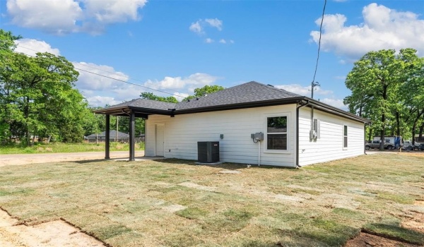 102 Navajo Drive, Mabank, TX 75156, 3 Bedrooms Bedrooms, ,2 BathroomsBathrooms,Residential,For Sale,102 Navajo Drive,20911117