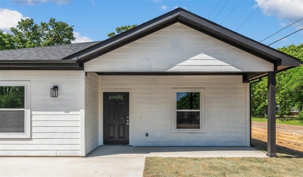 102 Navajo Drive, Mabank, TX 75156, 3 Bedrooms Bedrooms, ,2 BathroomsBathrooms,Residential,For Sale,102 Navajo Drive,20911117