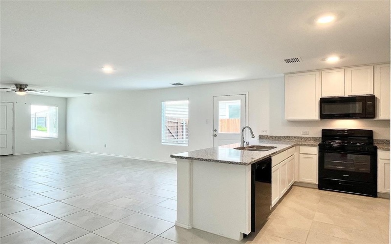 7212 Gray Wolf Lane, McKinney, TX 75071, 3 Habitaciones Habitaciones , ,2 BañosBaños,Residential Lease,En Alquiler,7212 Gray Wolf Lane,20911230