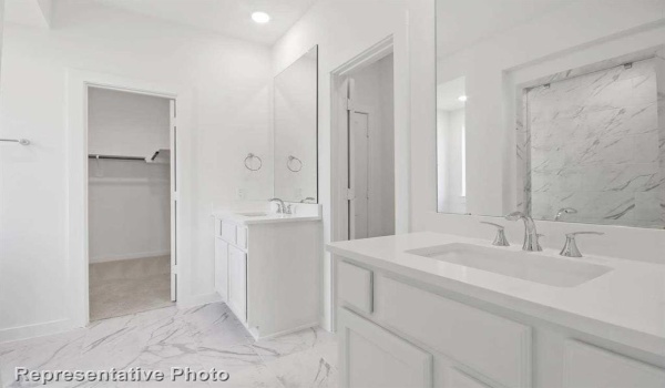 3705 Hickory Street, Sherman, TX 75092, 3 Bedrooms Bedrooms, ,2 BathroomsBathrooms,Residential,For Sale,3705 Hickory Street,20911314