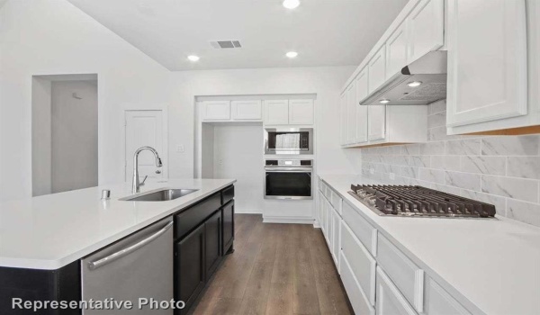 3705 Hickory Street, Sherman, TX 75092, 3 Bedrooms Bedrooms, ,2 BathroomsBathrooms,Residential,For Sale,3705 Hickory Street,20911314