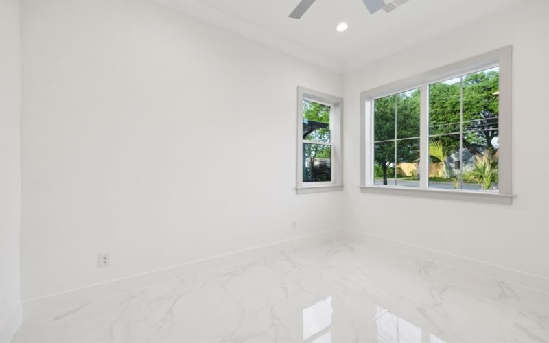 6631 Tyree Street, Dallas, TX 75209, 6 Bedrooms Bedrooms, ,5 BathroomsBathrooms,Residential,For Sale,6631 Tyree Street,20911390