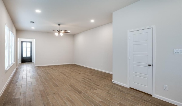 3128 Cottontail Drive, Little Elm, TX 75068, 3 Bedrooms Bedrooms, ,2 BathroomsBathrooms,Residential Lease,For Rent,3128 Cottontail Drive,20911594