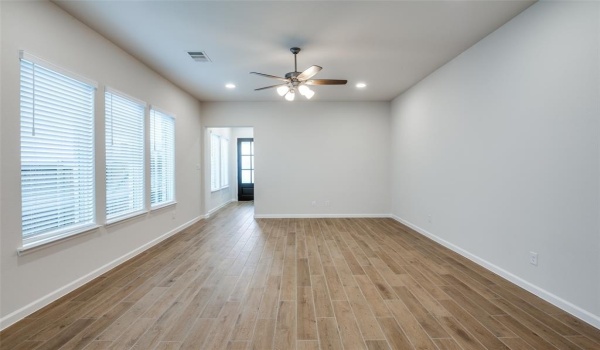 3128 Cottontail Drive, Little Elm, TX 75068, 3 Bedrooms Bedrooms, ,2 BathroomsBathrooms,Residential Lease,For Rent,3128 Cottontail Drive,20911594