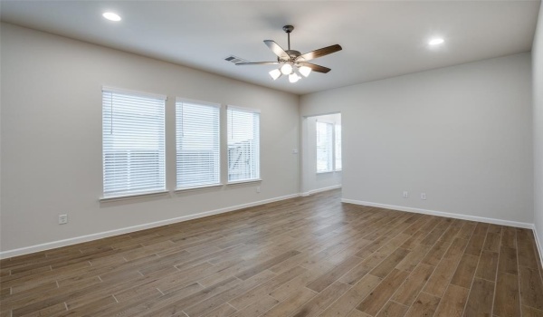 3128 Cottontail Drive, Little Elm, TX 75068, 3 Bedrooms Bedrooms, ,2 BathroomsBathrooms,Residential Lease,For Rent,3128 Cottontail Drive,20911594
