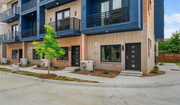 111 Merritt #109, Fort Worth, TX 76114, 2 Bedrooms Bedrooms, ,2 BathroomsBathrooms,Residential,For Sale,111 Merritt,20909483