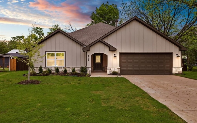 504 Pendleton Street, Farmersville, TX 75442, 3 Bedrooms Bedrooms, ,2 BathroomsBathrooms,Residential,For Sale,504 Pendleton Street,20909519