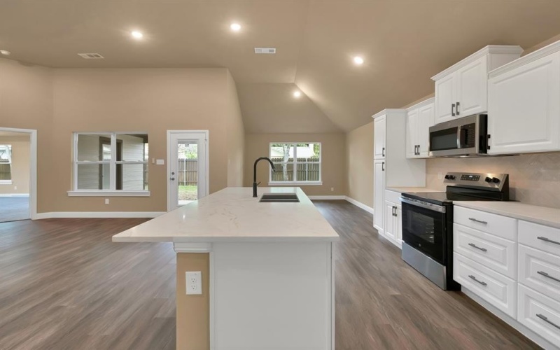 504 Pendleton Street, Farmersville, TX 75442, 3 Bedrooms Bedrooms, ,2 BathroomsBathrooms,Residential,For Sale,504 Pendleton Street,20909519