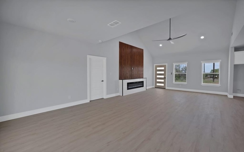 120 Blackfoot, Bridgeport, TX 76426, 3 Bedrooms Bedrooms, ,2 BathroomsBathrooms,Residential,For Sale,120 Blackfoot,20909601