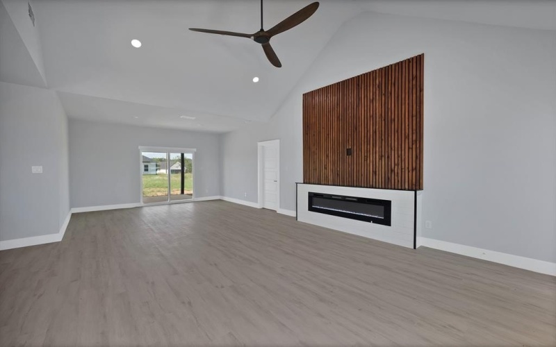 120 Blackfoot, Bridgeport, TX 76426, 3 Bedrooms Bedrooms, ,2 BathroomsBathrooms,Residential,For Sale,120 Blackfoot,20909601