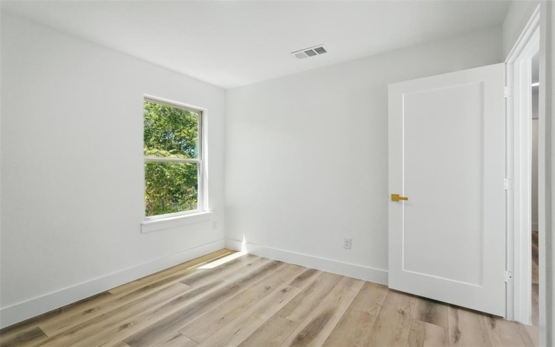 2721 Peabody Avenue, Dallas, TX 75215, 3 Bedrooms Bedrooms, ,2 BathroomsBathrooms,Residential,For Sale,2721 Peabody Avenue,20911815
