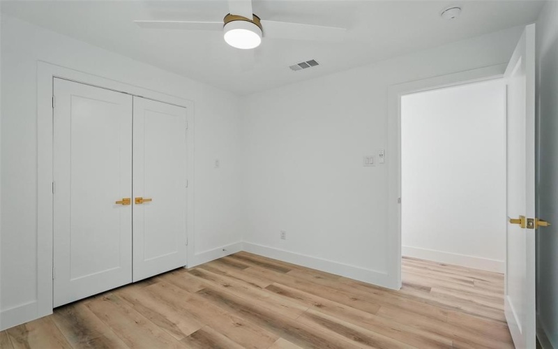 2721 Peabody Avenue, Dallas, TX 75215, 3 Bedrooms Bedrooms, ,2 BathroomsBathrooms,Residential,For Sale,2721 Peabody Avenue,20911815