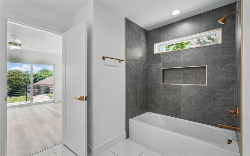 2721 Peabody Avenue, Dallas, TX 75215, 3 Bedrooms Bedrooms, ,2 BathroomsBathrooms,Residential,For Sale,2721 Peabody Avenue,20911815