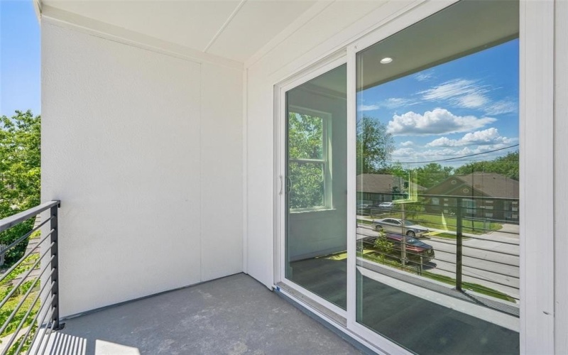 2721 Peabody Avenue, Dallas, TX 75215, 3 Bedrooms Bedrooms, ,2 BathroomsBathrooms,Residential,For Sale,2721 Peabody Avenue,20911815