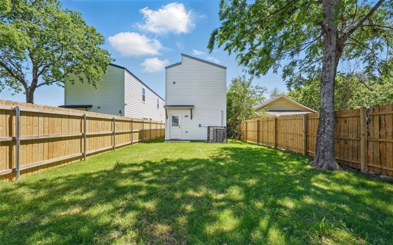 2721 Peabody Avenue, Dallas, TX 75215, 3 Bedrooms Bedrooms, ,2 BathroomsBathrooms,Residential,For Sale,2721 Peabody Avenue,20911815