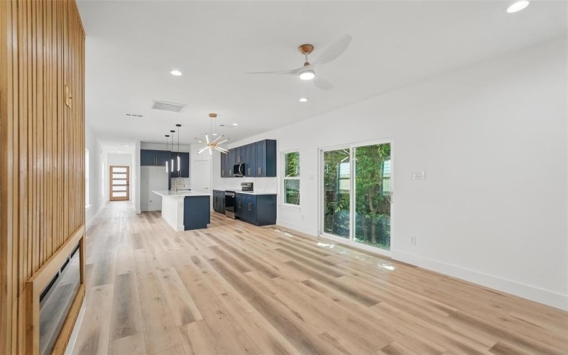 2721 Peabody Avenue, Dallas, TX 75215, 3 Bedrooms Bedrooms, ,2 BathroomsBathrooms,Residential,For Sale,2721 Peabody Avenue,20911815