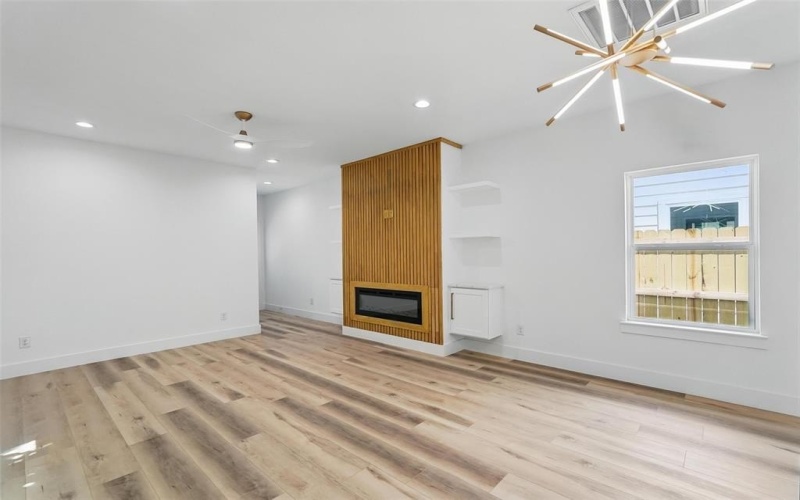 2721 Peabody Avenue, Dallas, TX 75215, 3 Bedrooms Bedrooms, ,2 BathroomsBathrooms,Residential,For Sale,2721 Peabody Avenue,20911815