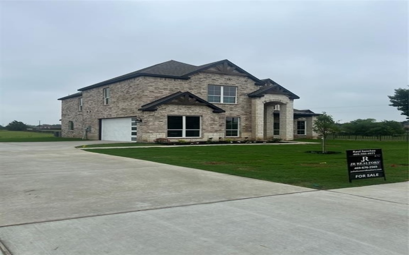 2900 Terrytown Drive, Ennis, TX 75119, 4 Bedrooms Bedrooms, ,3 BathroomsBathrooms,Residential,For Sale,2900 Terrytown Drive,20909660