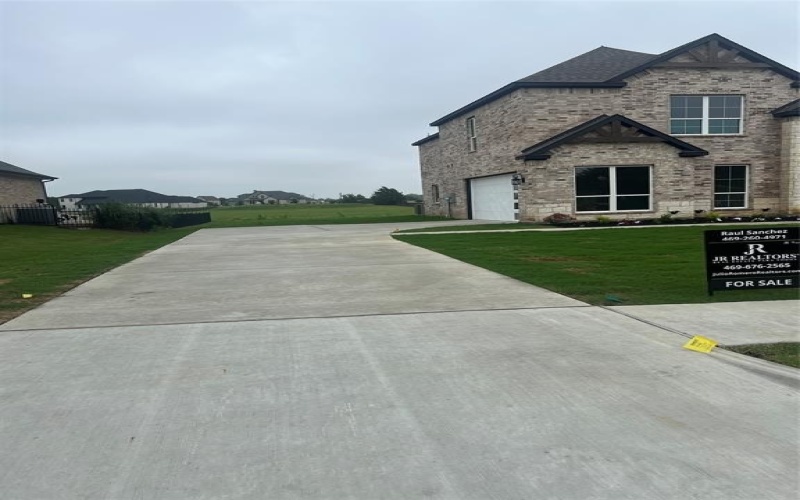 2900 Terrytown Drive, Ennis, TX 75119, 4 Bedrooms Bedrooms, ,3 BathroomsBathrooms,Residential,For Sale,2900 Terrytown Drive,20909660
