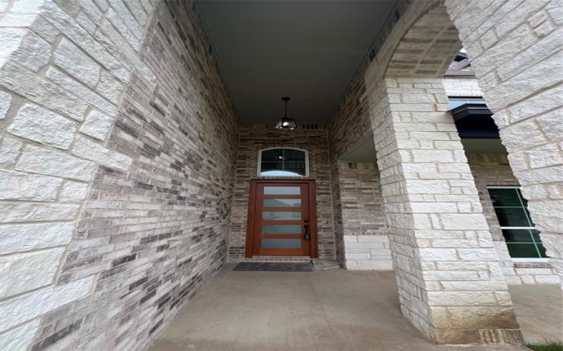2900 Terrytown Drive, Ennis, TX 75119, 4 Bedrooms Bedrooms, ,3 BathroomsBathrooms,Residential,For Sale,2900 Terrytown Drive,20909660
