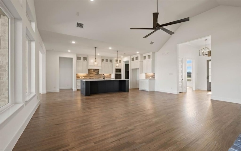 4309 Sandstrom Way, Fort Worth, TX 76179, 4 Bedrooms Bedrooms, ,3 BathroomsBathrooms,Residential,For Sale,4309 Sandstrom Way,20911874