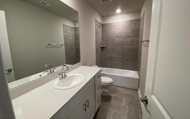 902 Tulip Trail, Lavon, TX 75166, 4 Bedrooms Bedrooms, ,2 BathroomsBathrooms,Residential Lease,For Rent,902 Tulip Trail,20909938
