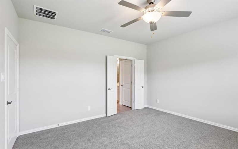 921 Dayflower Court, Lavon, TX 75166, 3 Bedrooms Bedrooms, ,2 BathroomsBathrooms,Residential,For Sale,921 Dayflower Court,20910019