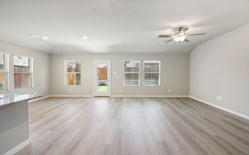 2318 Lone Star Lane, Seagoville, TX 75159, 4 Bedrooms Bedrooms, ,3 BathroomsBathrooms,Residential,For Sale,2318 Lone Star Lane,20910025