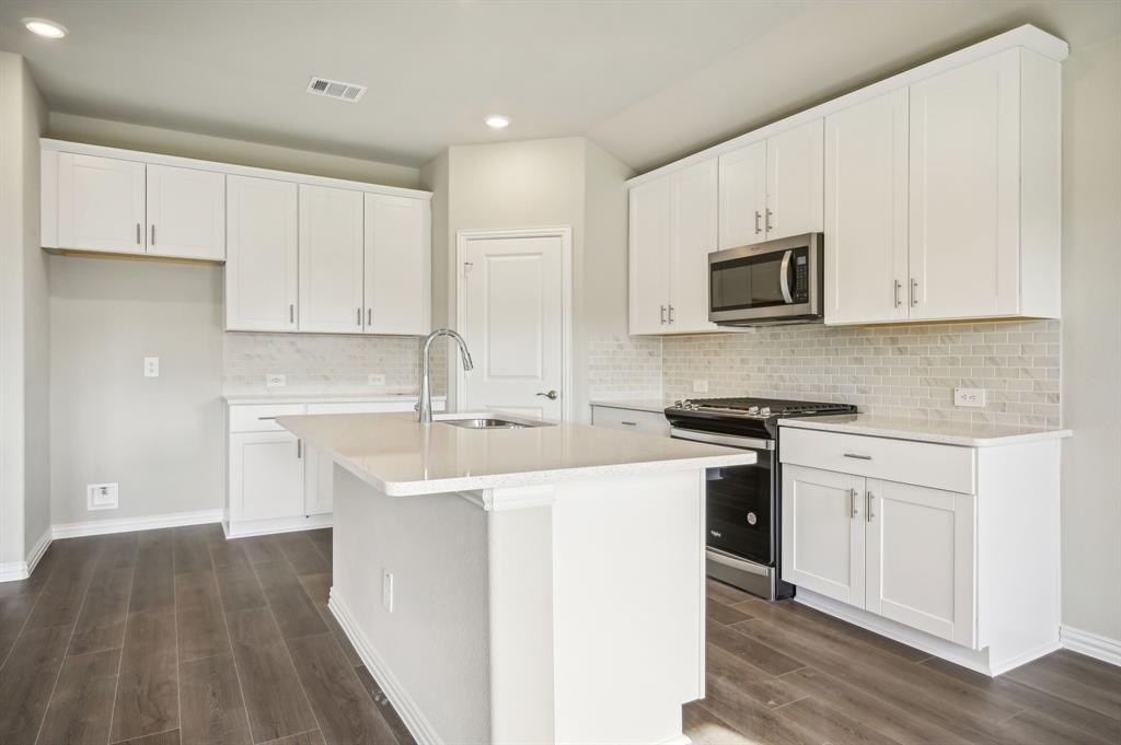 2316 Lone Star Lane, Seagoville, TX 75159, 3 Bedrooms Bedrooms, ,2 BathroomsBathrooms,Residential,For Sale,2316 Lone Star Lane,20910034