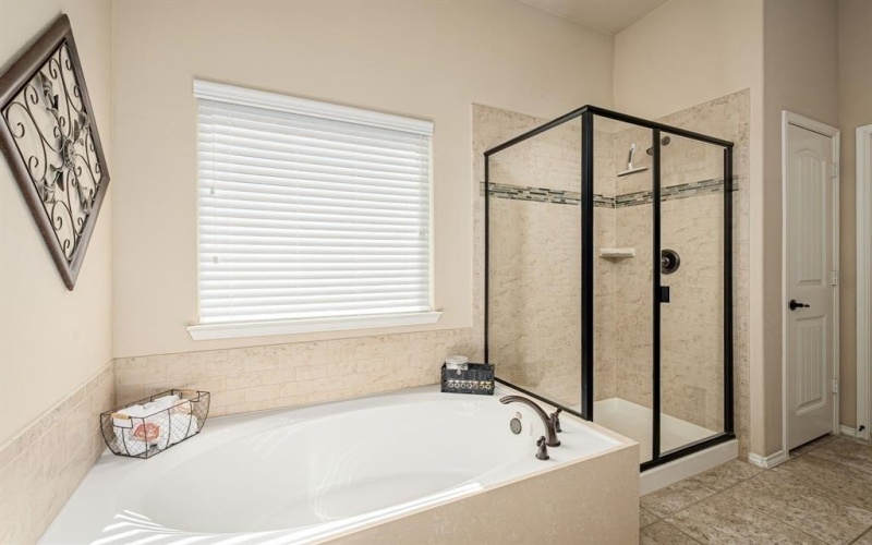 1444 Brewer Lane, Celina, TX 75009, 5 Bedrooms Bedrooms, ,3 BathroomsBathrooms,Residential,For Sale,1444 Brewer Lane,20912357