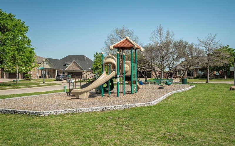 1444 Brewer Lane, Celina, TX 75009, 5 Bedrooms Bedrooms, ,3 BathroomsBathrooms,Residential,For Sale,1444 Brewer Lane,20912357
