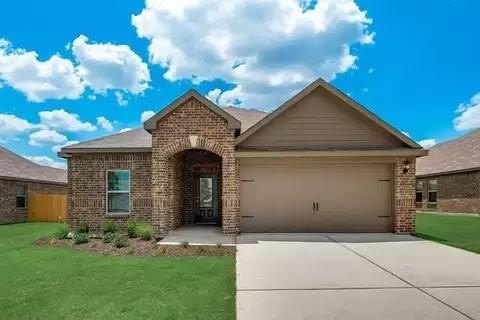 1001 Tumbleweed Trail, Crowley, TX 76036, 3 Bedrooms Bedrooms, ,2 BathroomsBathrooms,Residential Lease,For Rent,1001 Tumbleweed Trail,20912451