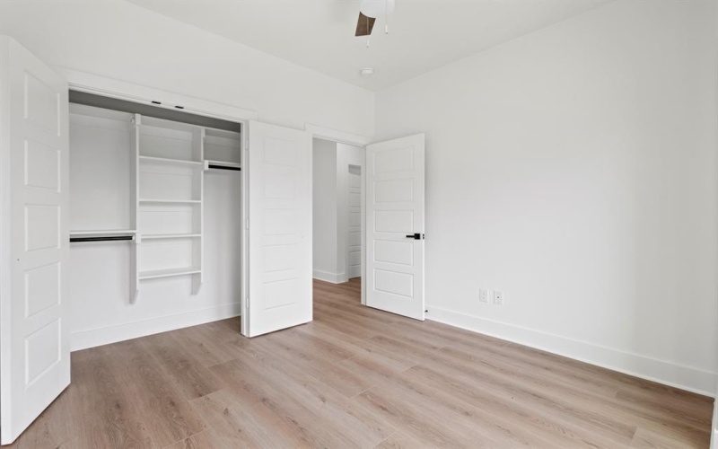 2827 Grafton Avenue, Dallas, TX 75211, 4 Habitaciones Habitaciones , ,3 BañosBaños,Residential,En Venta,2827 Grafton Avenue,20914801