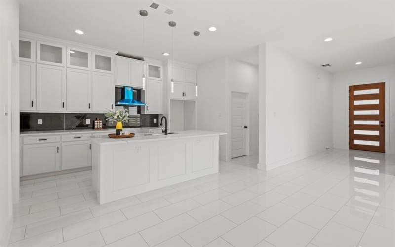 2827 Grafton Avenue, Dallas, TX 75211, 4 Habitaciones Habitaciones , ,3 BañosBaños,Residential,En Venta,2827 Grafton Avenue,20914801
