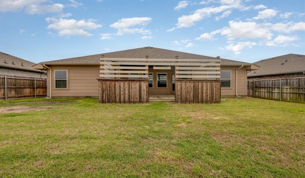 146 Willowbend Loop, Mabank, TX 75156, 4 Bedrooms Bedrooms, ,2 BathroomsBathrooms,Residential,For Sale,146 Willowbend Loop,20912779
