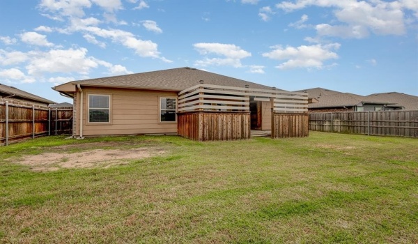 146 Willowbend Loop, Mabank, TX 75156, 4 Bedrooms Bedrooms, ,2 BathroomsBathrooms,Residential,For Sale,146 Willowbend Loop,20912779