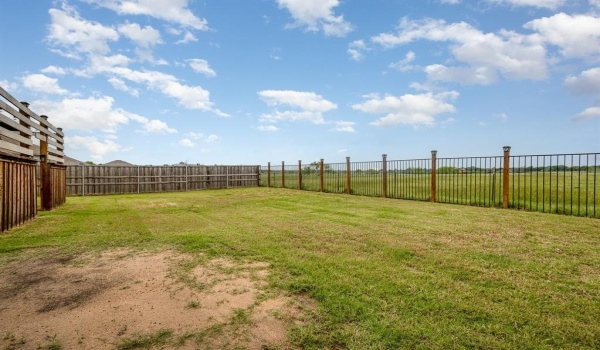 146 Willowbend Loop, Mabank, TX 75156, 4 Bedrooms Bedrooms, ,2 BathroomsBathrooms,Residential,For Sale,146 Willowbend Loop,20912779