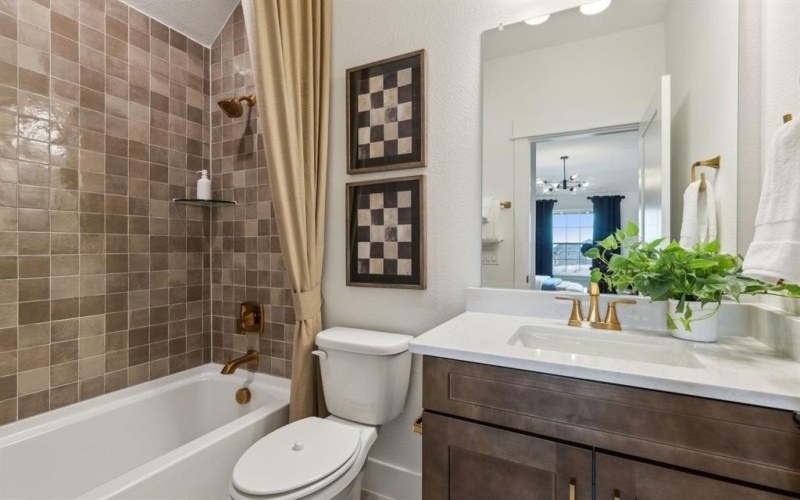 317 Brookhurst Road, Little Elm, TX 76227, 5 Bedrooms Bedrooms, ,5 BathroomsBathrooms,Residential,For Sale,317 Brookhurst Road,20915030