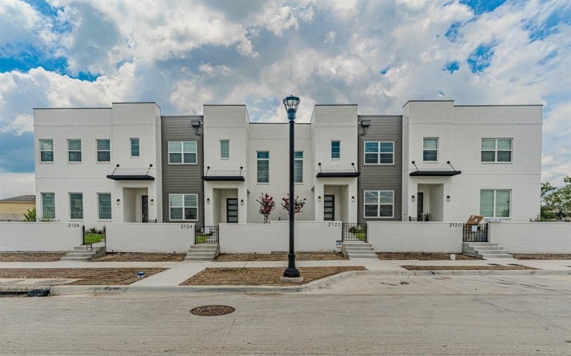 2154 Village Walk Place, Aledo, TX 76008, 3 Bedrooms Bedrooms, ,2 BathroomsBathrooms,Residential,For Sale,2154 Village Walk Place,20915054
