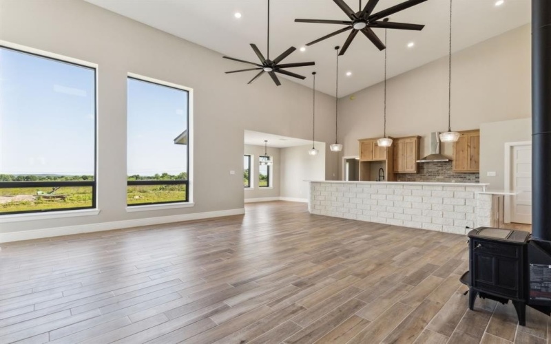 700 Brown Road, Palo Pinto, TX 76484, 5 Bedrooms Bedrooms, ,3 BathroomsBathrooms,Residential,For Sale,700 Brown Road,20912839