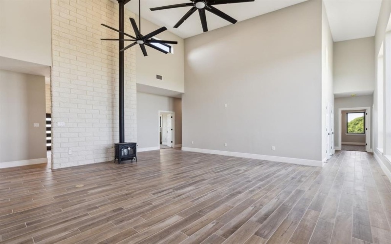 700 Brown Road, Palo Pinto, TX 76484, 5 Bedrooms Bedrooms, ,3 BathroomsBathrooms,Residential,For Sale,700 Brown Road,20912839