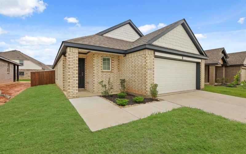 3132 Manchester Drive, Cleburne, TX 76031, 3 Bedrooms Bedrooms, ,2 BathroomsBathrooms,Residential,For Sale,3132 Manchester Drive,20912840