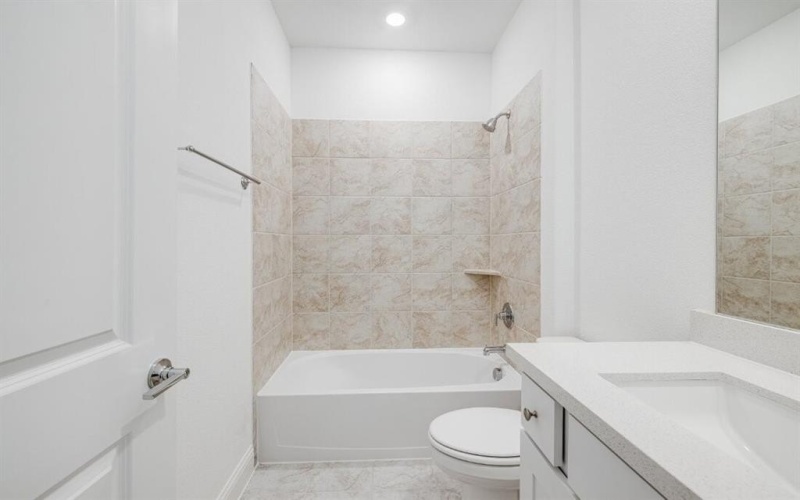 1224 La Bamba Drive, Fort Worth, TX 76052, 5 Bedrooms Bedrooms, ,3 BathroomsBathrooms,Residential,For Sale,1224 La Bamba Drive,20915135