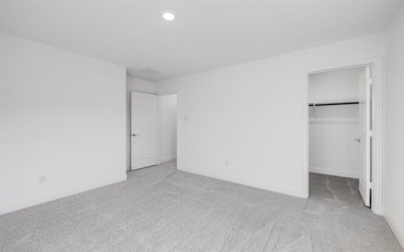 1224 La Bamba Drive, Fort Worth, TX 76052, 5 Bedrooms Bedrooms, ,3 BathroomsBathrooms,Residential,For Sale,1224 La Bamba Drive,20915135