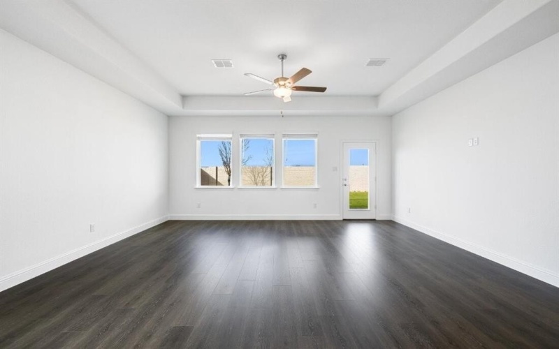 1224 La Bamba Drive, Fort Worth, TX 76052, 5 Bedrooms Bedrooms, ,3 BathroomsBathrooms,Residential,For Sale,1224 La Bamba Drive,20915135