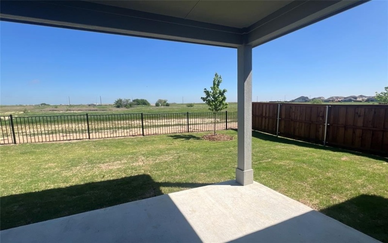 1224 La Bamba Drive, Fort Worth, TX 76052, 5 Bedrooms Bedrooms, ,3 BathroomsBathrooms,Residential,For Sale,1224 La Bamba Drive,20915135